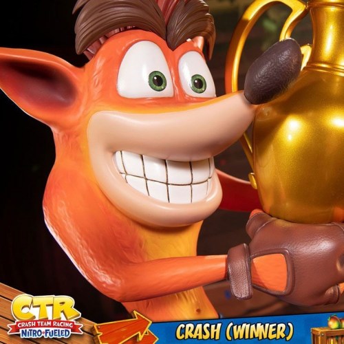 Crash (Winner) Crash Team Racing Nitro-Fueled Statue by First 4 Figures